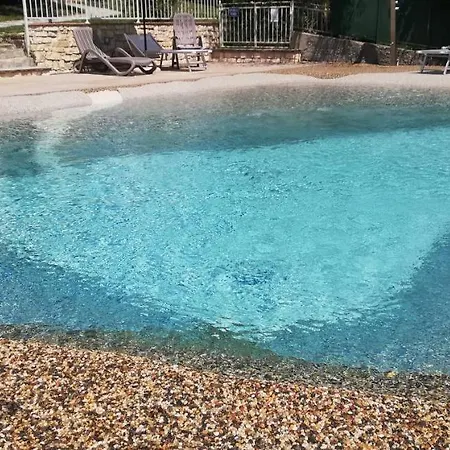 アパート ル スタチュ