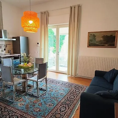 ル スタチュ * フィレンツェ