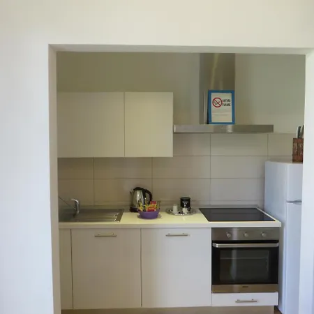 ル スタチュ アパート *