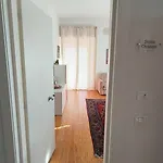 Le Statue Apartment *